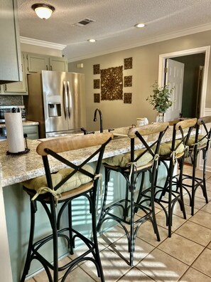 Talheres/pratos/utensílios de cozinha