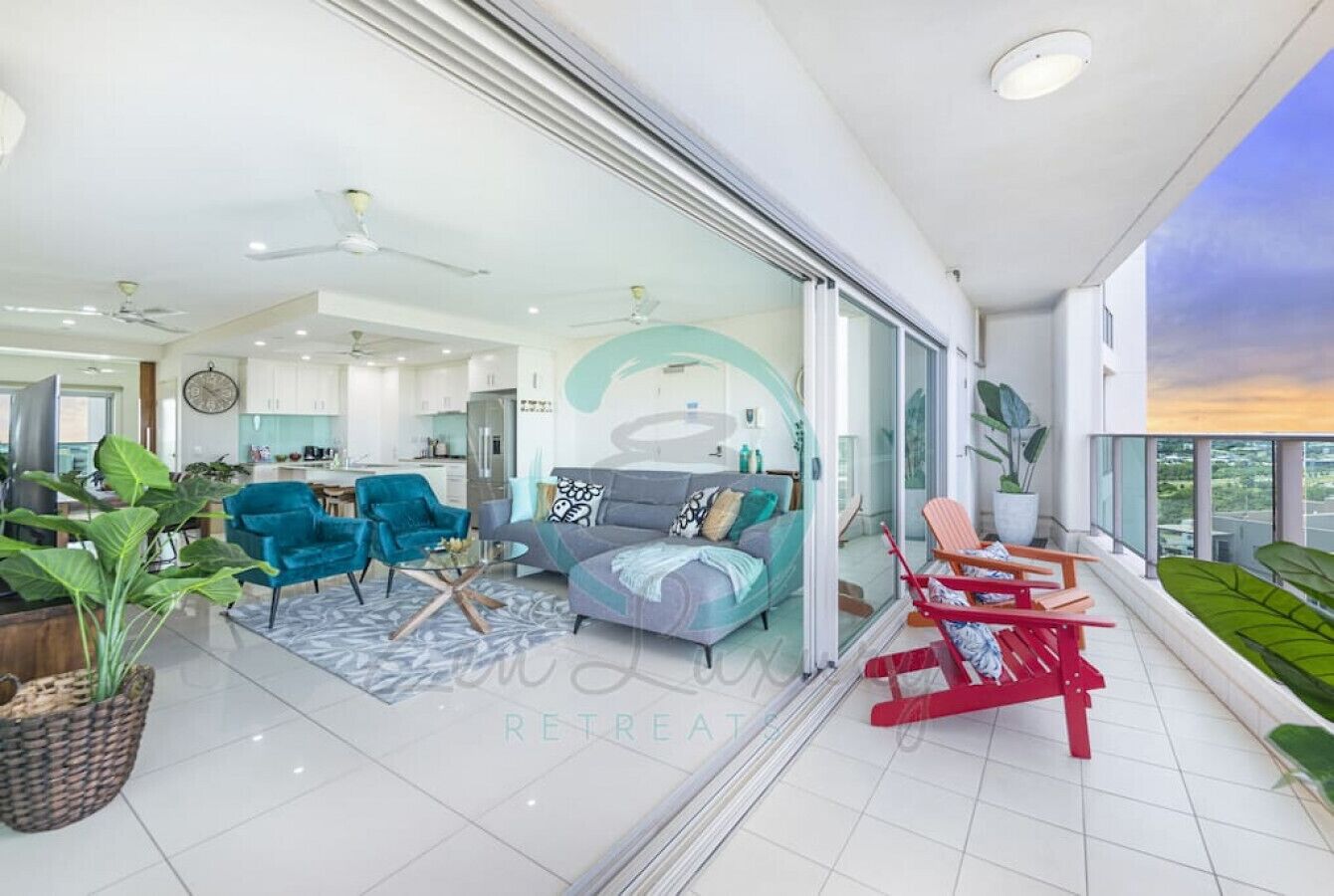 極品公寓客房 | 起居區 | 55-吋智慧型電視、有線頻道、電視、Netflix