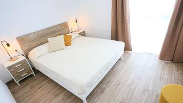 3 habitaciones y ropa de cama