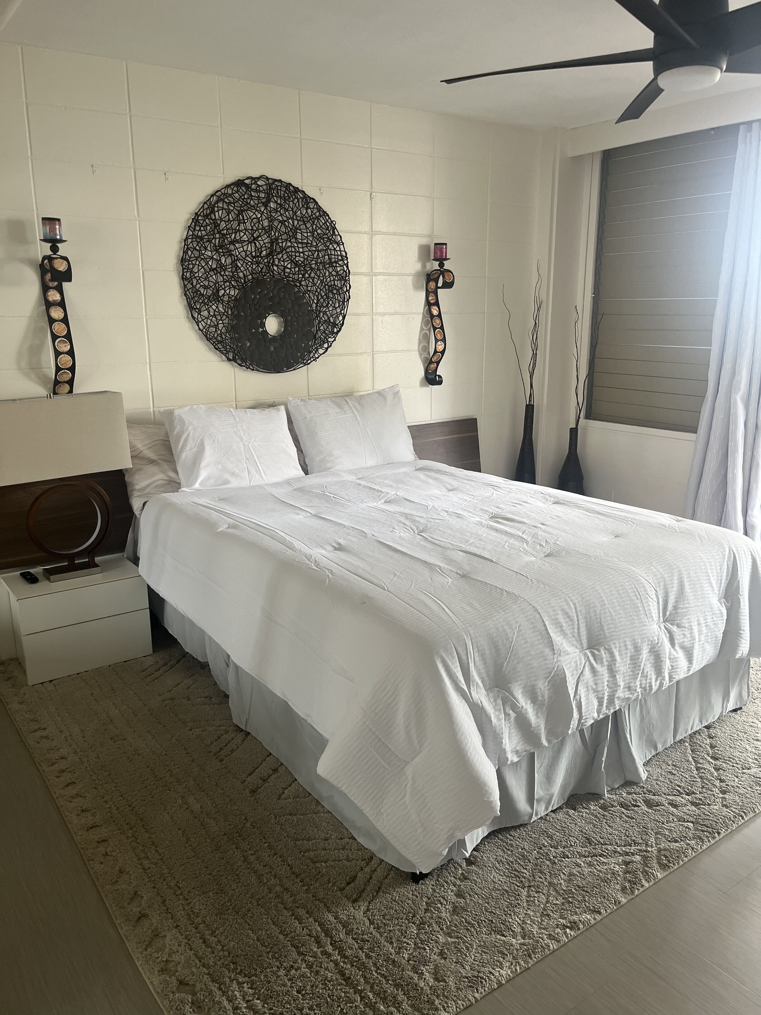 2 bedrooms, iron/ironing board, WiFi, bed sheets