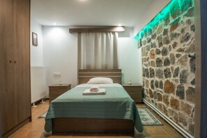 2 soverom, strykejern/-brett, wi-fi (inkludert) og sengetøy