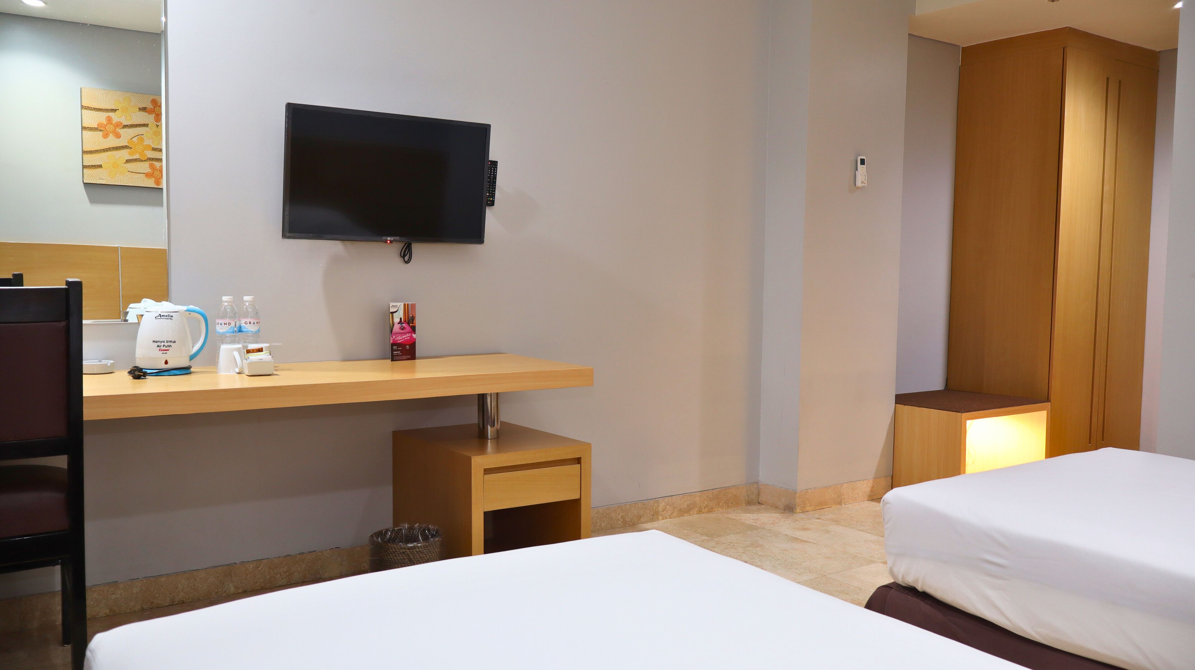 Habitación superior con 2 camas individuales | Wifi gratis