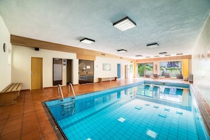 Pool - Holiday Apartment "Mignon 10" with Mountain View, Shared Heated Indoor Pool & Wi-Fi (Riffian)