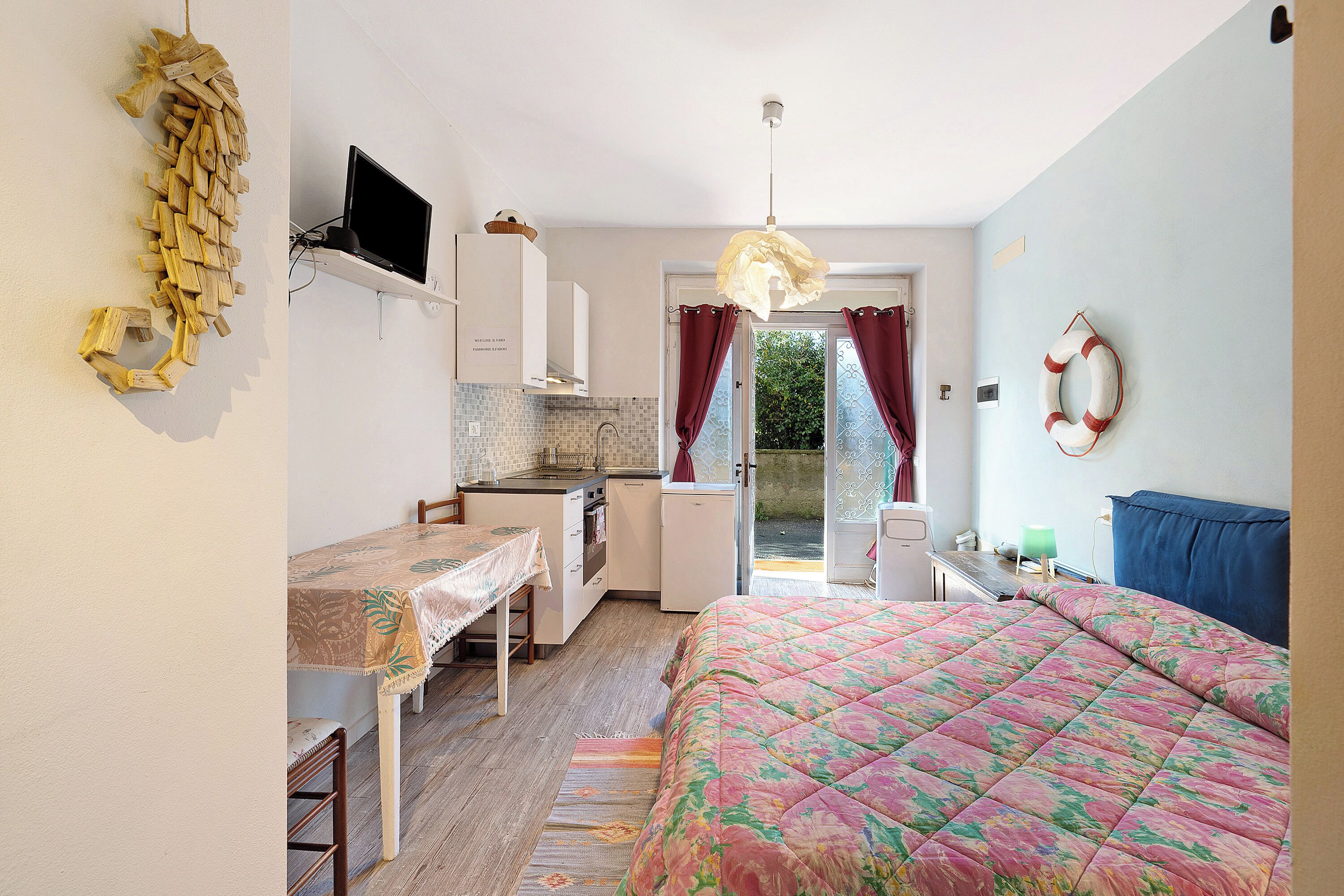 1 chambre, Wi-Fi gratuit, draps fournis