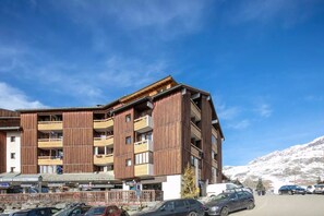 Exterior - Lovely vacation home Séjour grand ski (Huez)