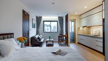 Superior Studio | Free minibar, desk, laptop workspace, soundproofing