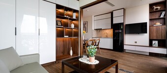 MK Riverside Apartment By Haviland