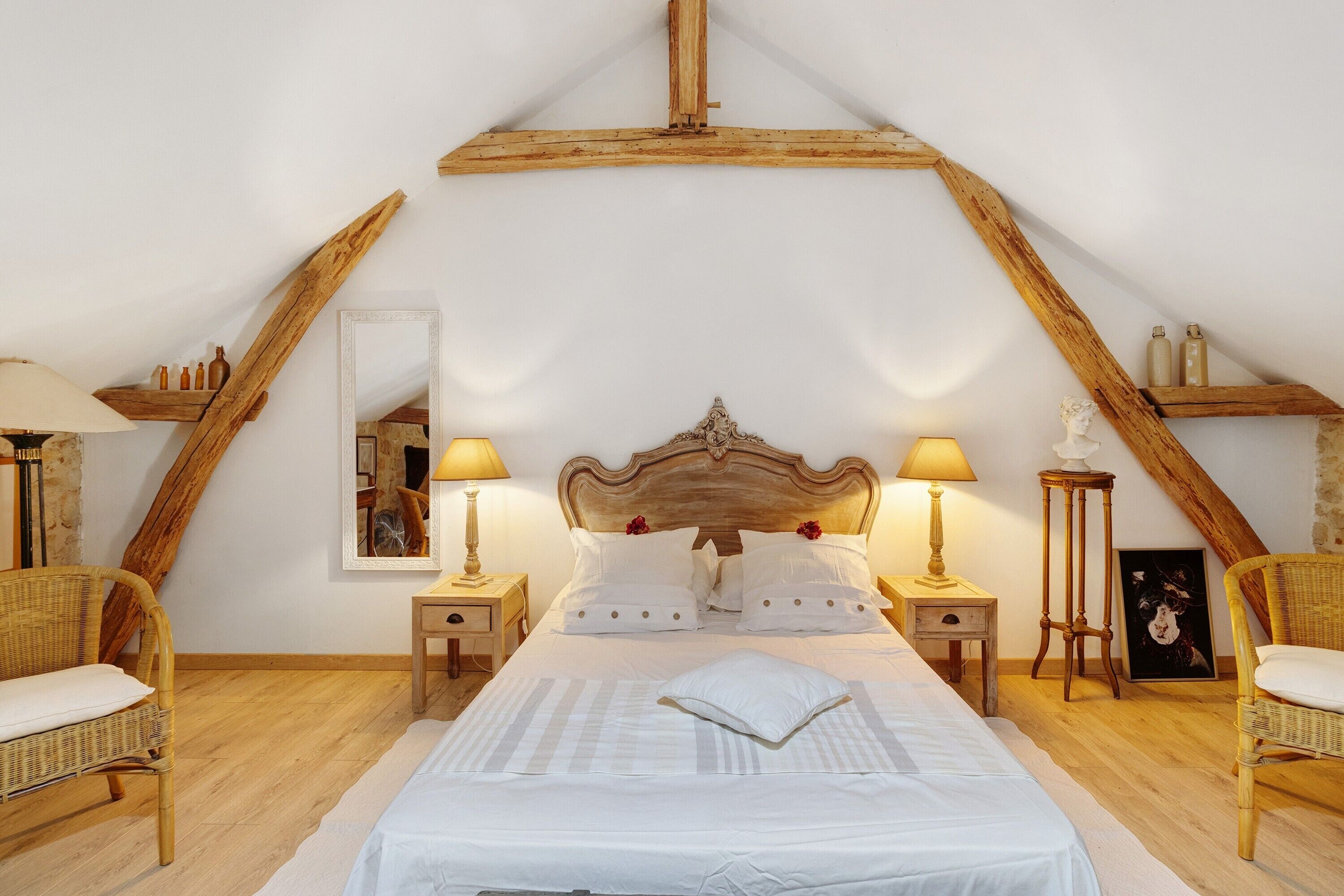 2 bedrooms, desk, iron/ironing board, free WiFi