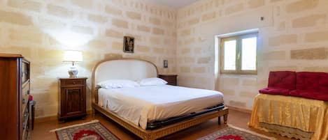 2 habitaciones, wifi gratis y ropa de cama