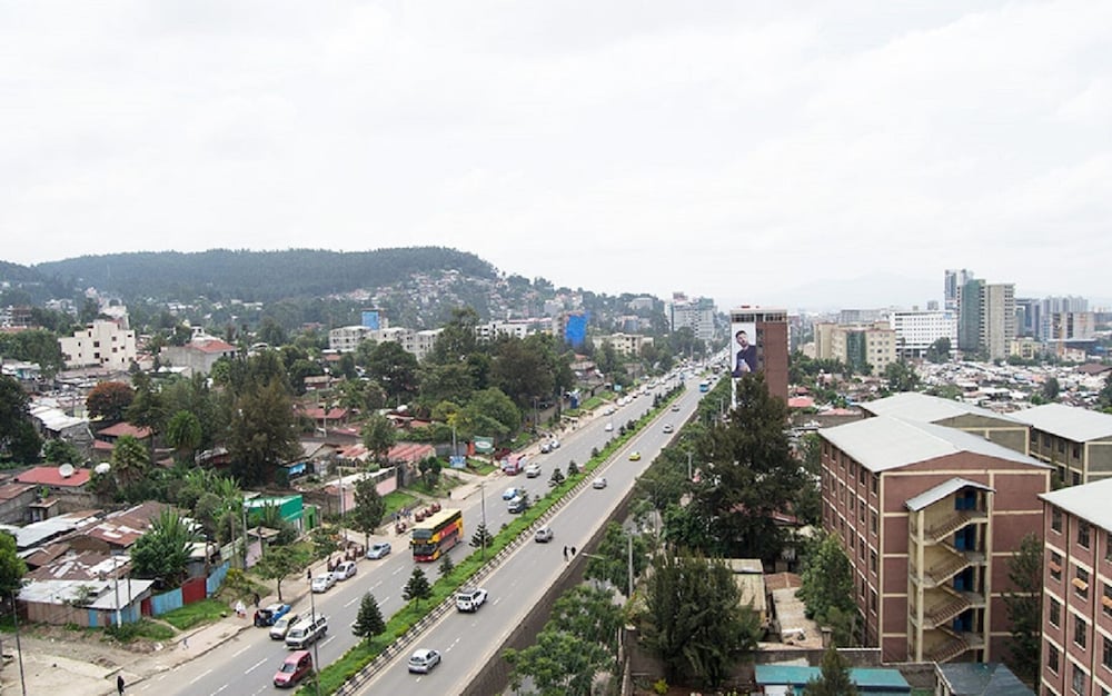 Golden Park Apartment Hotel image