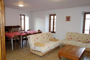 Televisión, videojuegos y reproductor de DVD 