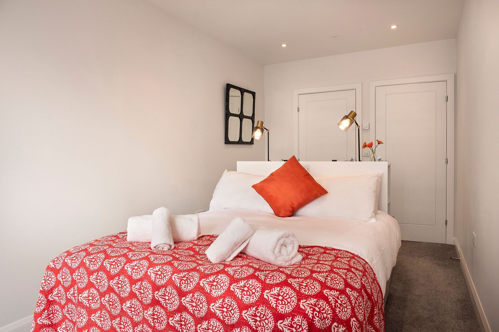 5 Schlafzimmer, Bügeleisen/Bügelbrett, WLAN, Bettwäsche
