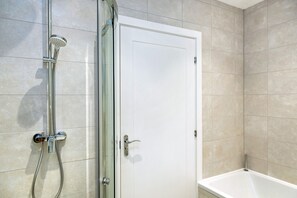Dusche, Haartrockner