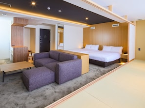 2 Schlafzimmer, Schreibtisch, Bügeleisen/Bügelbrett, kostenloses WLAN