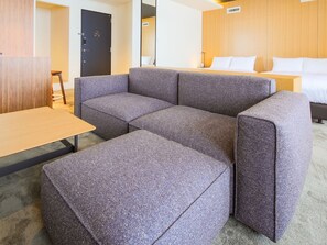 Interior - Observation bus with jacuzzi Premier Suite Twin Room without meals  / Kyoto Kyōto (Kyoto)