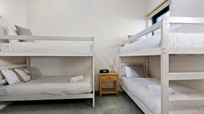 2 bedrooms, free WiFi