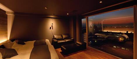 1 soverom, skrivebord, wi-fi (inkludert) og sengetøy