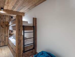 2 habitaciones, wifi gratis y ropa de cama