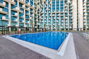 2 piscinas al aire libre