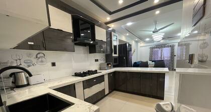 Zaha Homes-Upscale 3br+D+K, Hilton Apt, SMCHS