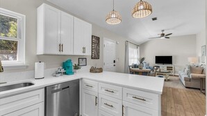 Coffee/tea maker, fridge, microwave, oven - Coastal Paradise Steps to Tybee Beach (Tybee Island)