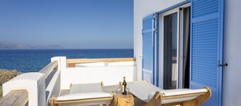 Alsea Seafront Apartments