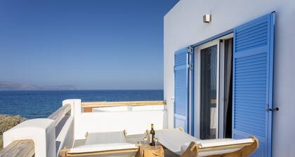 Alsea Seafront Apartments