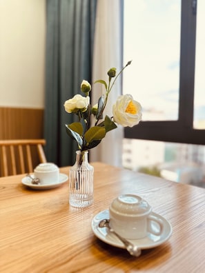 Premium studio | Dineren op de kamer