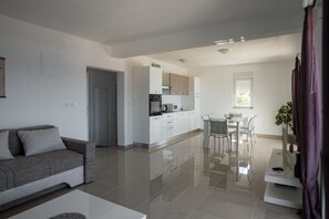 تلفزيون ذكي