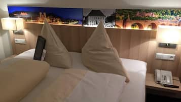 Hypo-allergenic bedding, desk, soundproofing, free WiFi