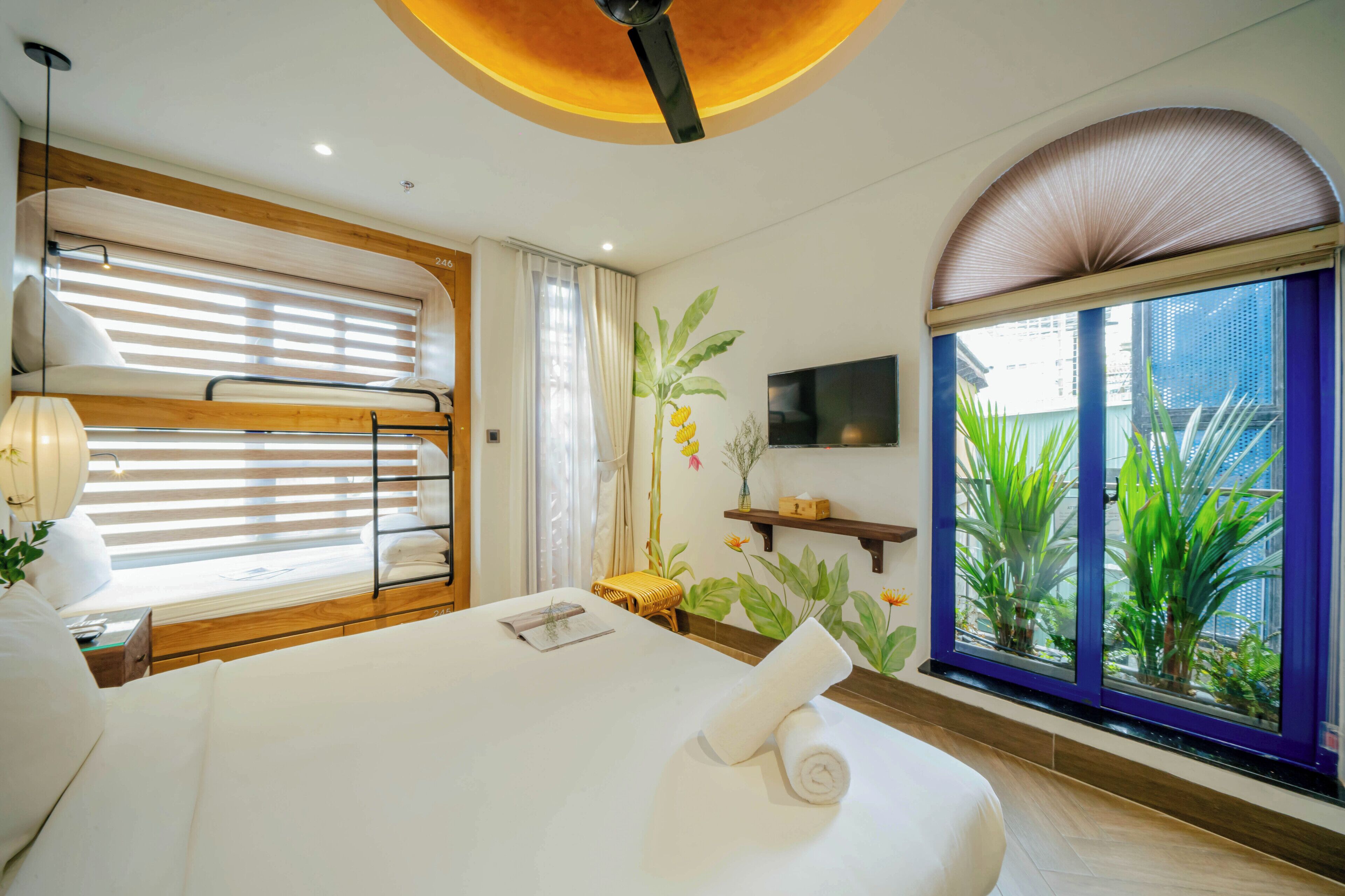 高級四人房 | 高級寢具、獨特設計、獨特裝修、隔音