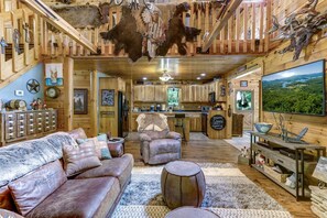 Smart TV, fireplace, stereo, offices