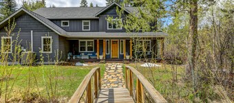 Penelope's Place - 4Bdrm - Wifi - Fireplace - Trailer Parking - Garage - Family