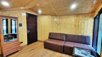 Elite Room | Free WiFi