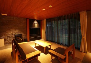 Chambre Quadruple Familiale, non-fumeur, vue montagne