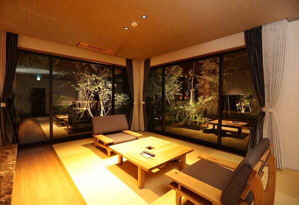 Deluxe Twin Room | Individually decorated, individually furnished, blackout drapes - Okuyame Bettei Yabenomori (Yame)