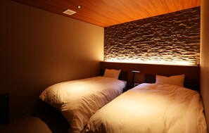 Standard Twin Room, 1 Bedroom, Accessible, Non Smoking | Individually decorated, individually furnished, blackout curtains - Okuyame Bettei Yabenomori (Yame)