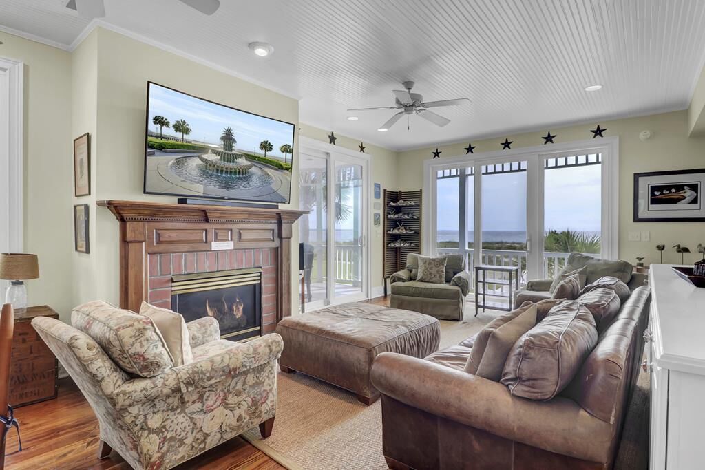 "debbie's dream" at 53 Ocean Point|Magnificent Oceanfront Views|Multiple Decks and Screen Porch|1...