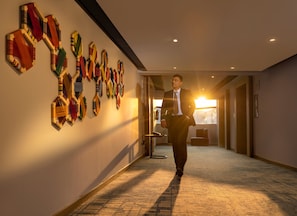 Hallway - O by Tamara Coimbatore (Coimbatore)