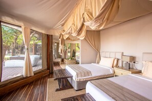 Egyptian cotton sheets, premium bedding, down comforters, desk - Mopani Safari Lodge (South Luangwa National Park)
