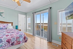 5 Schlafzimmer, Schreibtisch, Bügeleisen/Bügelbrett, kostenloses WLAN