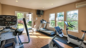Fitness facility - Private townhome near Hawaii's best beaches (Waikoloa)