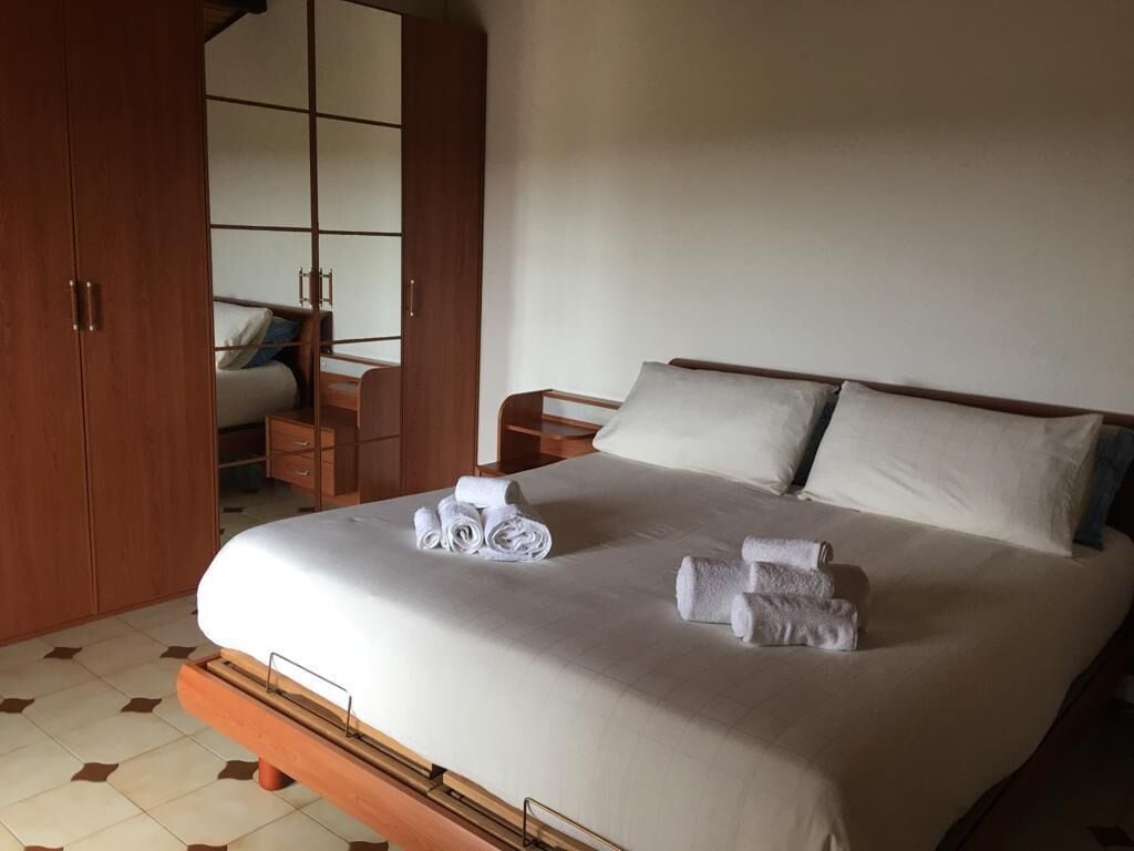 3 camere, ferro/asse da stiro, Wi-Fi gratuito, lenzuola