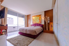 Exclusive Suite | Premium bedding, down comforters, Select Comfort beds, minibar - Pasadena Lodge (Pattaya)