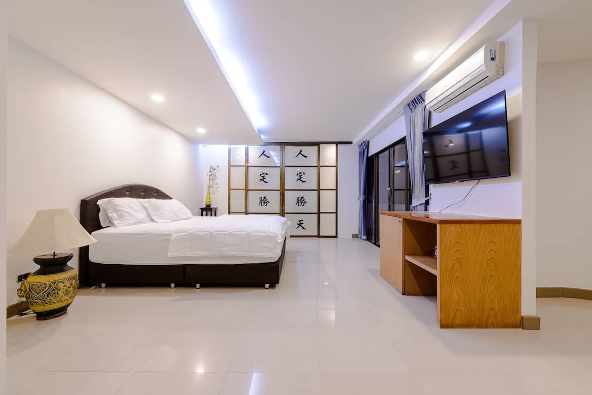 1 habitación, ropa de cama de alta calidad y edredón
