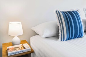3 bedrooms, iron/ironing board, bed sheets
