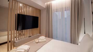 Junior Suite | Egyptian cotton sheets, premium bedding, down duvets, pillow-top beds