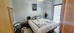 2 habitaciones, wifi gratis y ropa de cama 