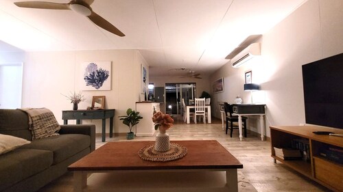 16 Stokes-Hughes Street - With Pool