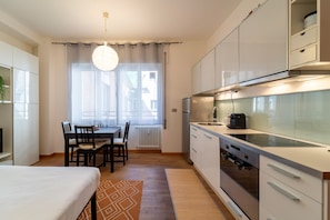 Fridge, microwave, oven, dishwasher